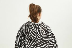 Hoodie Oversized Hugger - Zebra Print